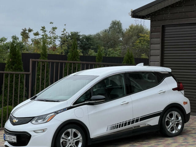 Білий Шевроле Bolt EV, об'ємом двигуна 0 л та пробігом 78 тис. км за 16000 $, фото 1 на Automoto.ua