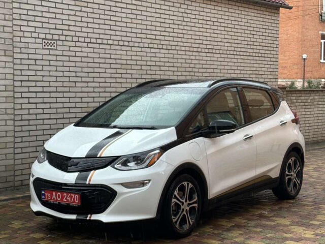 Білий Шевроле Bolt EV, об'ємом двигуна 0 л та пробігом 29 тис. км за 17600 $, фото 1 на Automoto.ua