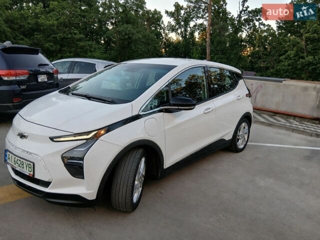 Білий Шевроле Bolt EV, об'ємом двигуна 0 л та пробігом 74 тис. км за 14999 $, фото 1 на Automoto.ua