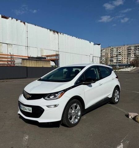 Білий Шевроле Bolt EV, об'ємом двигуна 0 л та пробігом 61 тис. км за 17700 $, фото 1 на Automoto.ua