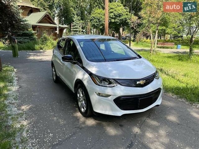 Білий Шевроле Bolt EV, об'ємом двигуна 0 л та пробігом 31 тис. км за 15500 $, фото 1 на Automoto.ua