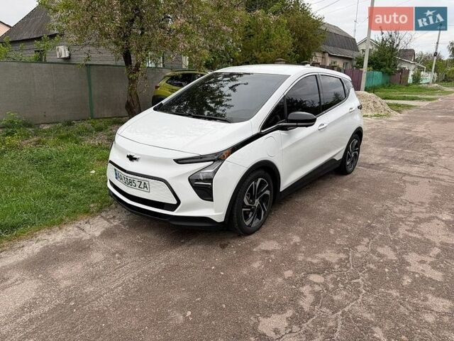 Белый Шевроле Bolt EV, объемом двигателя 0 л и пробегом 83 тыс. км за 17500 $, фото 1 на Automoto.ua