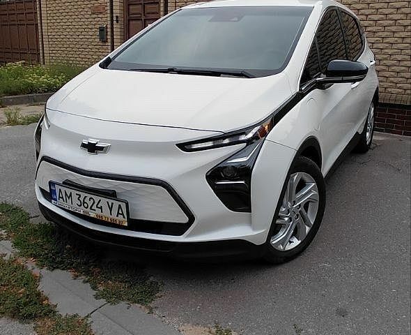 Білий Шевроле Bolt EV, об'ємом двигуна 0 л та пробігом 87 тис. км за 16700 $, фото 1 на Automoto.ua