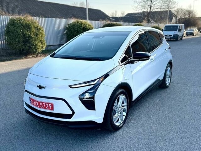 Белый Шевроле Bolt EV, объемом двигателя 0 л и пробегом 61 тыс. км за 17999 $, фото 1 на Automoto.ua