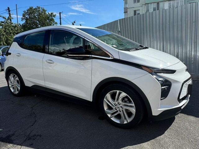 Белый Шевроле Bolt EV, объемом двигателя 0 л и пробегом 75 тыс. км за 19400 $, фото 1 на Automoto.ua