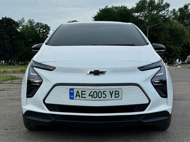 Белый Шевроле Bolt EV, объемом двигателя 0 л и пробегом 34 тыс. км за 17500 $, фото 1 на Automoto.ua