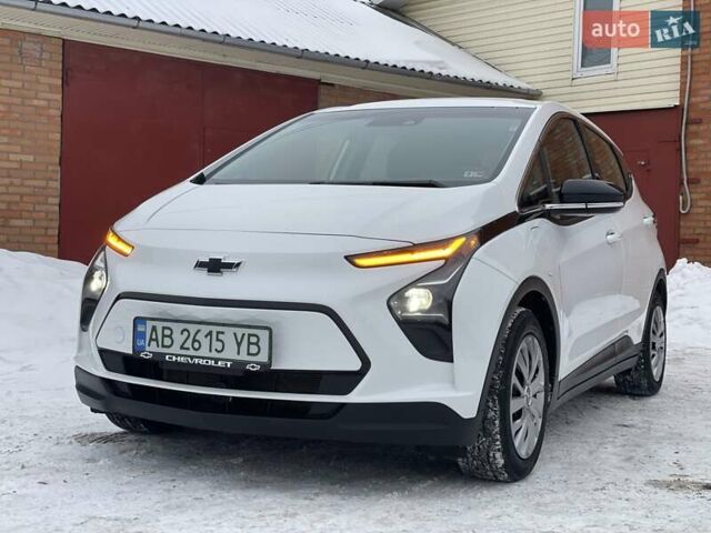 Белый Шевроле Bolt EV, объемом двигателя 0 л и пробегом 35 тыс. км за 15990 $, фото 1 на Automoto.ua