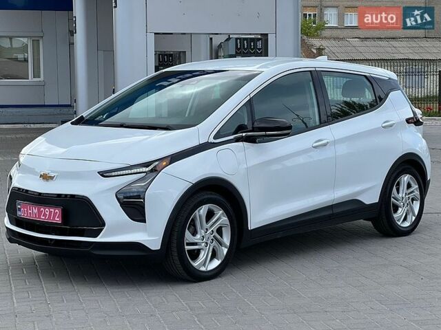 Белый Шевроле Bolt EV, объемом двигателя 0 л и пробегом 85 тыс. км за 17500 $, фото 1 на Automoto.ua