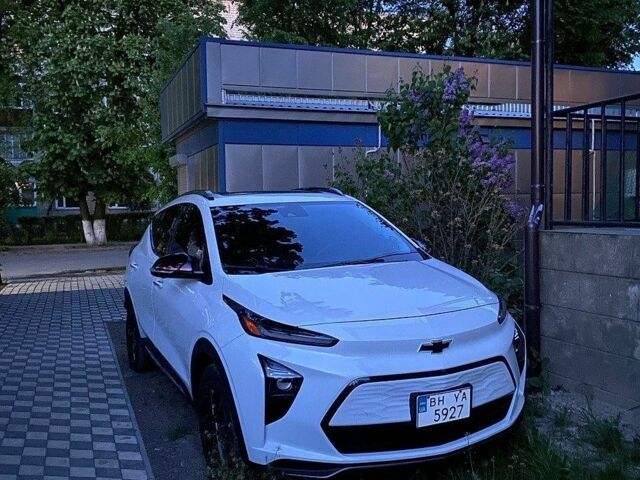 Білий Шевроле Bolt EV, об'ємом двигуна 0 л та пробігом 40 тис. км за 23500 $, фото 1 на Automoto.ua