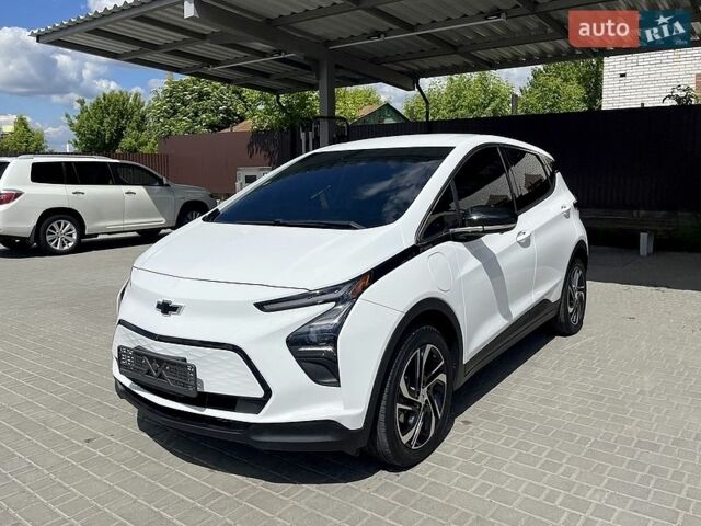 Белый Шевроле Bolt EV, объемом двигателя 0 л и пробегом 43 тыс. км за 17800 $, фото 1 на Automoto.ua