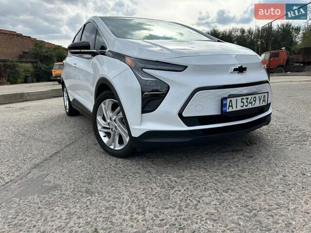 Белый Шевроле Bolt EV, объемом двигателя 0 л и пробегом 58 тыс. км за 17900 $, фото 1 на Automoto.ua