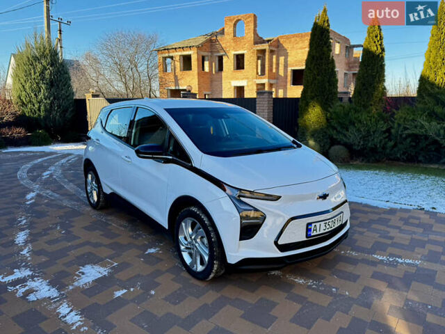 Білий Шевроле Bolt EV, об'ємом двигуна 0 л та пробігом 26 тис. км за 19950 $, фото 1 на Automoto.ua