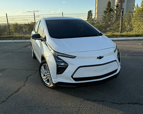Білий Шевроле Bolt EV, об'ємом двигуна 0 л та пробігом 13 тис. км за 19500 $, фото 1 на Automoto.ua