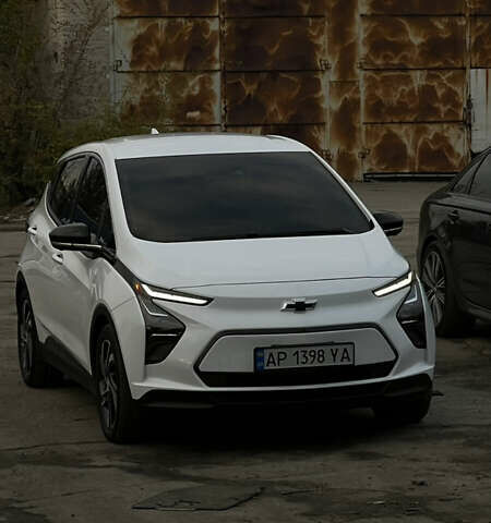 Белый Шевроле Bolt EV, объемом двигателя 0 л и пробегом 38 тыс. км за 19700 $, фото 1 на Automoto.ua