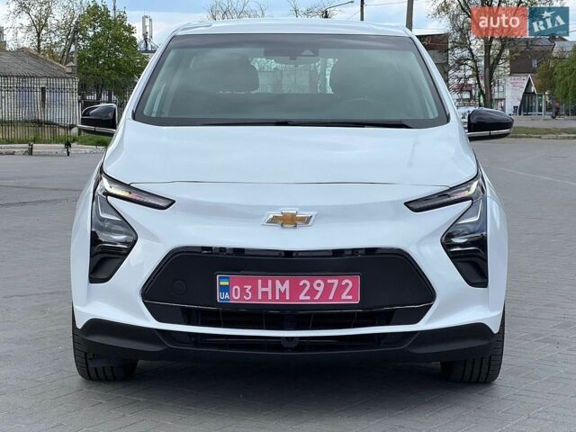 Белый Шевроле Bolt EV, объемом двигателя 0 л и пробегом 84 тыс. км за 17000 $, фото 1 на Automoto.ua