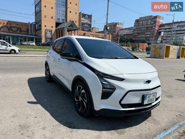 Белый Шевроле Bolt EV, объемом двигателя 0 л и пробегом 23 тыс. км за 19400 $, фото 1 на Automoto.ua