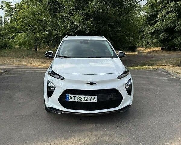 Белый Шевроле Bolt EV, объемом двигателя 0 л и пробегом 84 тыс. км за 20000 $, фото 1 на Automoto.ua