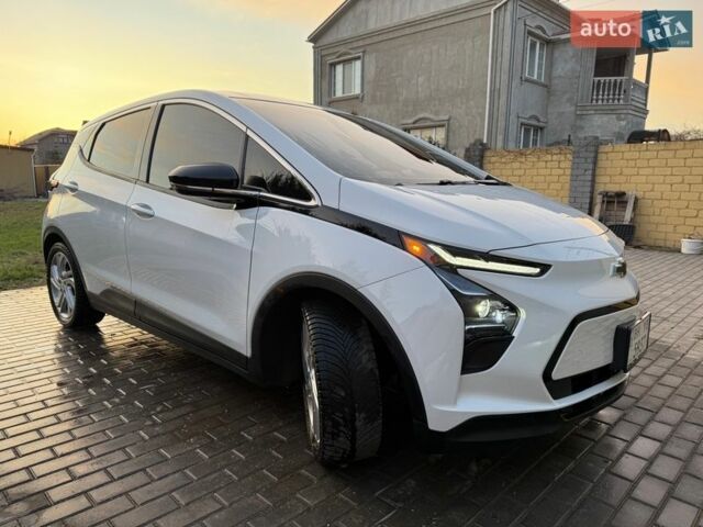 Белый Шевроле Bolt EV, объемом двигателя 0 л и пробегом 32 тыс. км за 19400 $, фото 1 на Automoto.ua