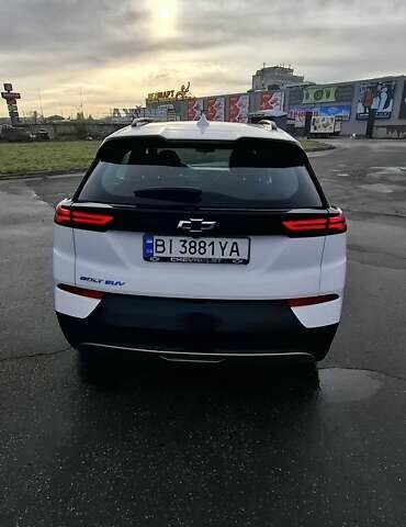 Белый Шевроле Bolt EV, объемом двигателя 0 л и пробегом 27 тыс. км за 19000 $, фото 1 на Automoto.ua