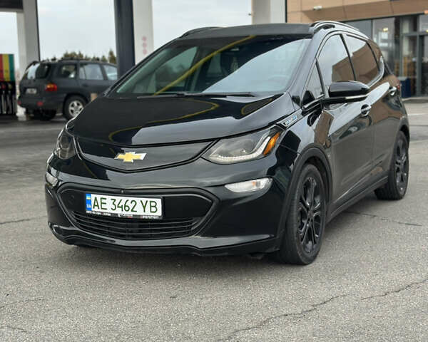 Черный Шевроле Bolt EV, объемом двигателя 0 л и пробегом 200 тыс. км за 12900 $, фото 1 на Automoto.ua