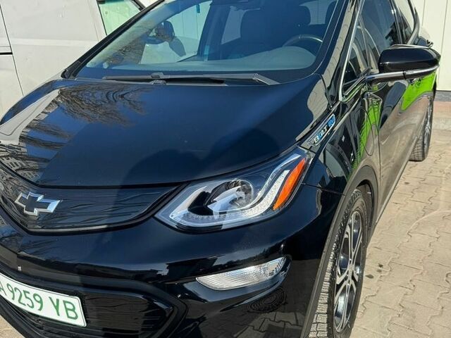 Черный Шевроле Bolt EV, объемом двигателя 0 л и пробегом 76 тыс. км за 17500 $, фото 1 на Automoto.ua