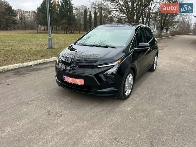 Черный Шевроле Bolt EV, объемом двигателя 0 л и пробегом 24 тыс. км за 16999 $, фото 1 на Automoto.ua