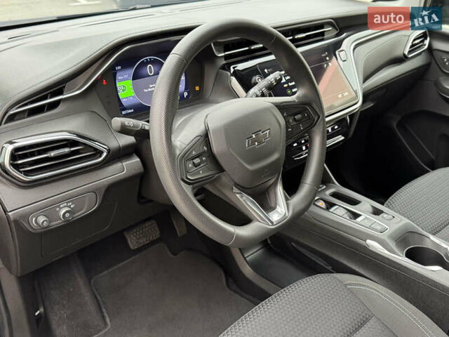 Черный Шевроле Bolt EV, объемом двигателя 0 л и пробегом 49 тыс. км за 18500 $, фото 1 на Automoto.ua