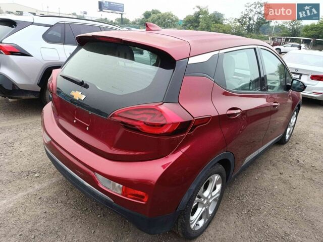Красный Шевроле Bolt EV, объемом двигателя 0 л и пробегом 193 тыс. км за 10400 $, фото 1 на Automoto.ua