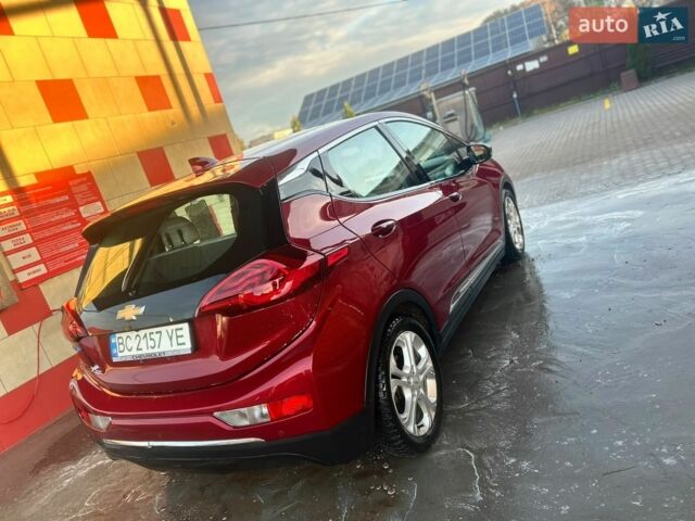 Красный Шевроле Bolt EV, объемом двигателя 0 л и пробегом 85 тыс. км за 15200 $, фото 1 на Automoto.ua