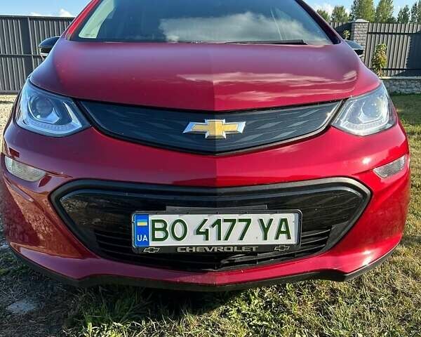 Красный Шевроле Bolt EV, объемом двигателя 0 л и пробегом 75 тыс. км за 13333 $, фото 1 на Automoto.ua