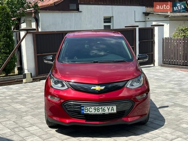 Красный Шевроле Bolt EV, объемом двигателя 0 л и пробегом 273 тыс. км за 12300 $, фото 1 на Automoto.ua