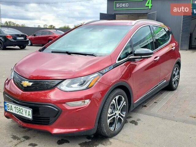 Красный Шевроле Bolt EV, объемом двигателя 0 л и пробегом 21 тыс. км за 16950 $, фото 1 на Automoto.ua