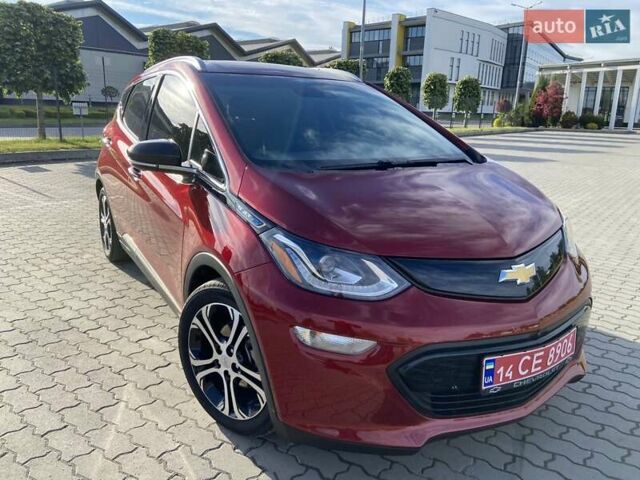 Красный Шевроле Bolt EV, объемом двигателя 0 л и пробегом 35 тыс. км за 16500 $, фото 1 на Automoto.ua