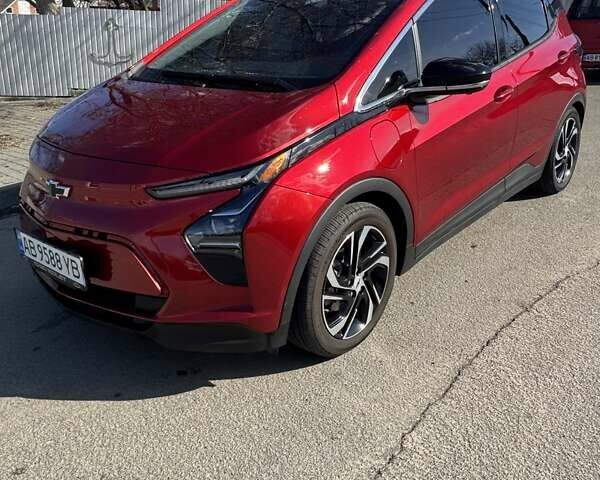 Красный Шевроле Bolt EV, объемом двигателя 0 л и пробегом 7 тыс. км за 20100 $, фото 1 на Automoto.ua