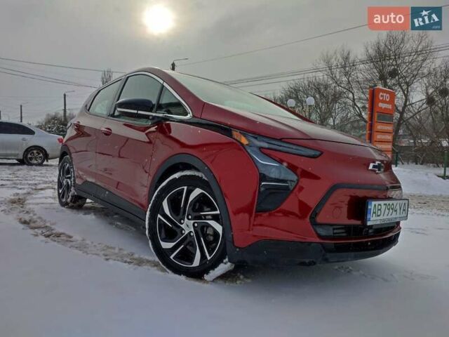 Красный Шевроле Bolt EV, объемом двигателя 0 л и пробегом 4 тыс. км за 18900 $, фото 1 на Automoto.ua