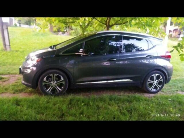 Серый Шевроле Bolt EV, объемом двигателя 0.06 л и пробегом 72 тыс. км за 15300 $, фото 1 на Automoto.ua
