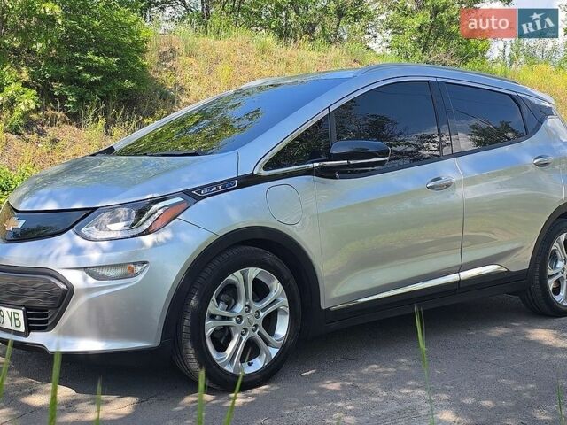Серый Шевроле Bolt EV, объемом двигателя 0 л и пробегом 160 тыс. км за 14900 $, фото 1 на Automoto.ua