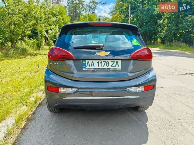 Серый Шевроле Bolt EV, объемом двигателя 0 л и пробегом 122 тыс. км за 13300 $, фото 1 на Automoto.ua
