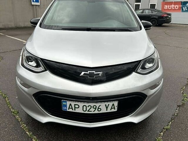 Сірий Шевроле Bolt EV, об'ємом двигуна 0 л та пробігом 98 тис. км за 13800 $, фото 1 на Automoto.ua