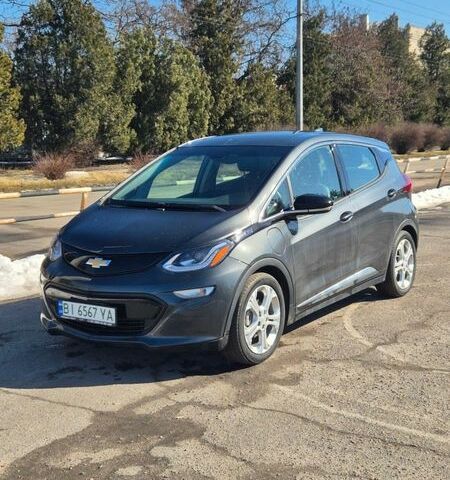 Сірий Шевроле Bolt EV, об'ємом двигуна 0 л та пробігом 45 тис. км за 14500 $, фото 1 на Automoto.ua