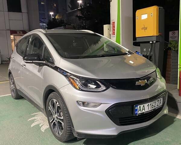 Серый Шевроле Bolt EV, объемом двигателя 0 л и пробегом 186 тыс. км за 20500 $, фото 1 на Automoto.ua