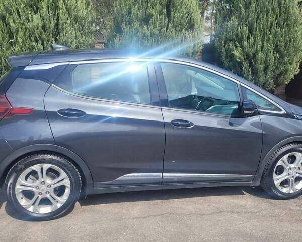 Серый Шевроле Bolt EV, объемом двигателя 0 л и пробегом 115 тыс. км за 18900 $, фото 1 на Automoto.ua