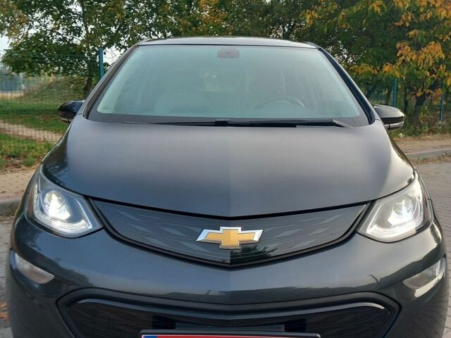 Сірий Шевроле Bolt EV, об'ємом двигуна 0 л та пробігом 90 тис. км за 14700 $, фото 1 на Automoto.ua