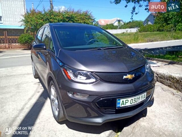 Сірий Шевроле Bolt EV, об'ємом двигуна 0 л та пробігом 117 тис. км за 16500 $, фото 1 на Automoto.ua