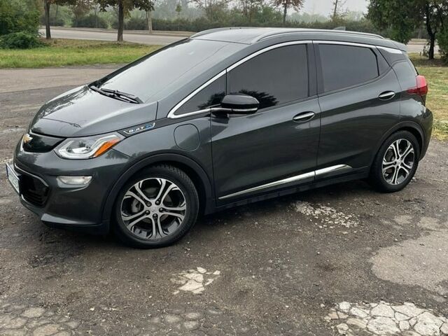 Серый Шевроле Bolt EV, объемом двигателя 0 л и пробегом 144 тыс. км за 14200 $, фото 1 на Automoto.ua