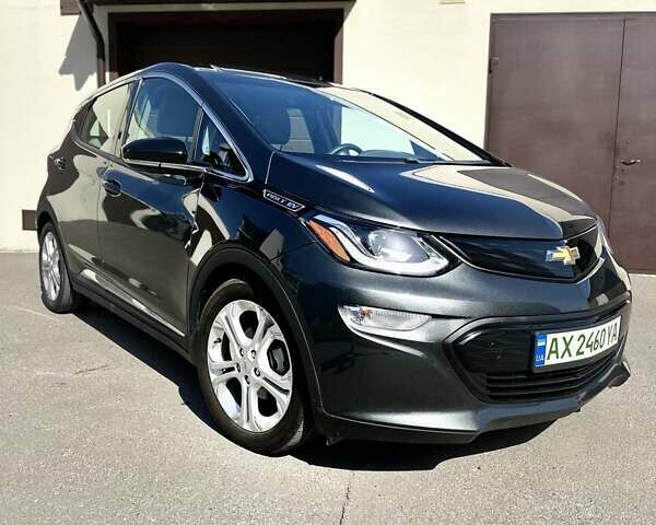 Серый Шевроле Bolt EV, объемом двигателя 0 л и пробегом 72 тыс. км за 16500 $, фото 1 на Automoto.ua