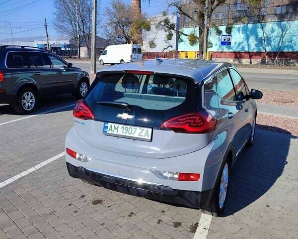 Серый Шевроле Bolt EV, объемом двигателя 0 л и пробегом 62 тыс. км за 13199 $, фото 1 на Automoto.ua