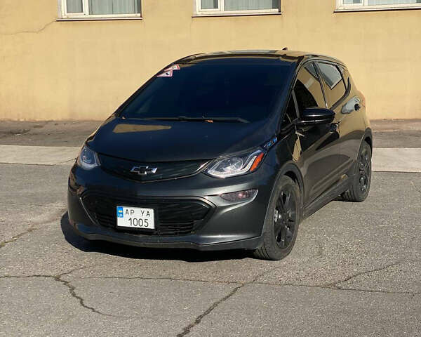 Серый Шевроле Bolt EV, объемом двигателя 0 л и пробегом 76 тыс. км за 16800 $, фото 1 на Automoto.ua
