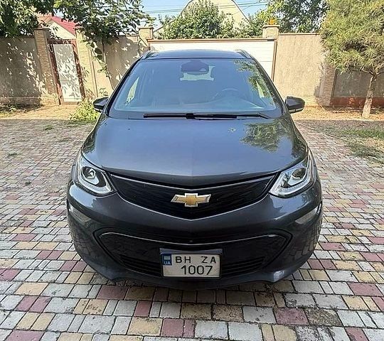 Серый Шевроле Bolt EV, объемом двигателя 0 л и пробегом 160 тыс. км за 12500 $, фото 1 на Automoto.ua