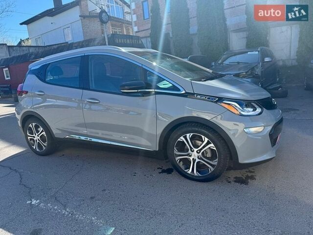 Серый Шевроле Bolt EV, объемом двигателя 0 л и пробегом 122 тыс. км за 13999 $, фото 1 на Automoto.ua